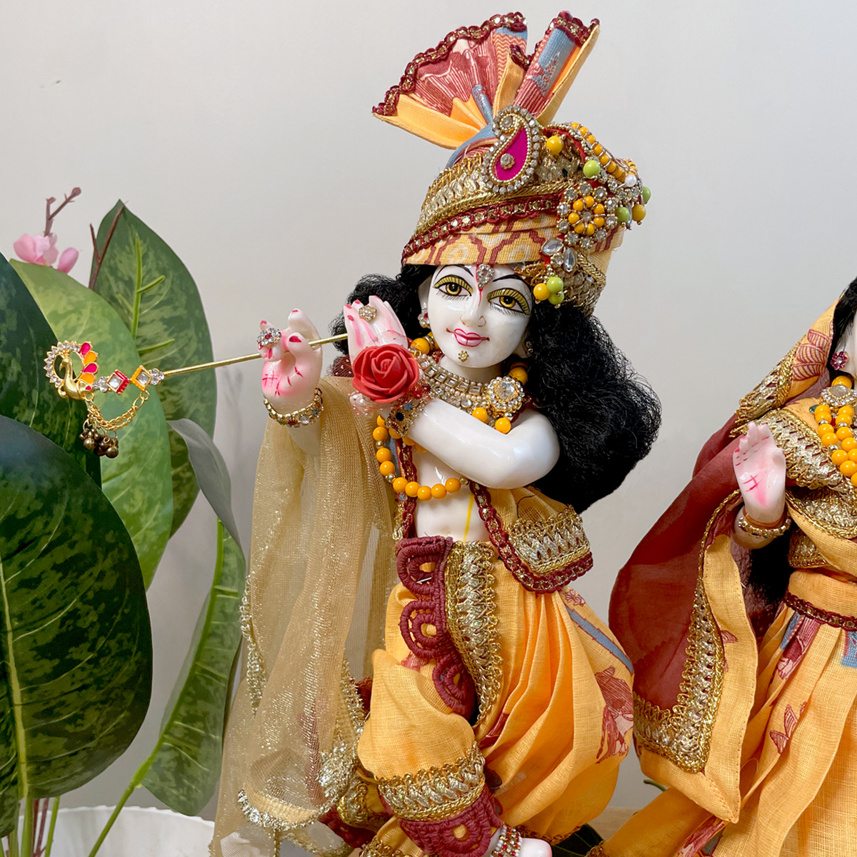 Gauri Shringar – Krishna Ji Yellow Brijwasi Dress with Pagdi (Only Dress)