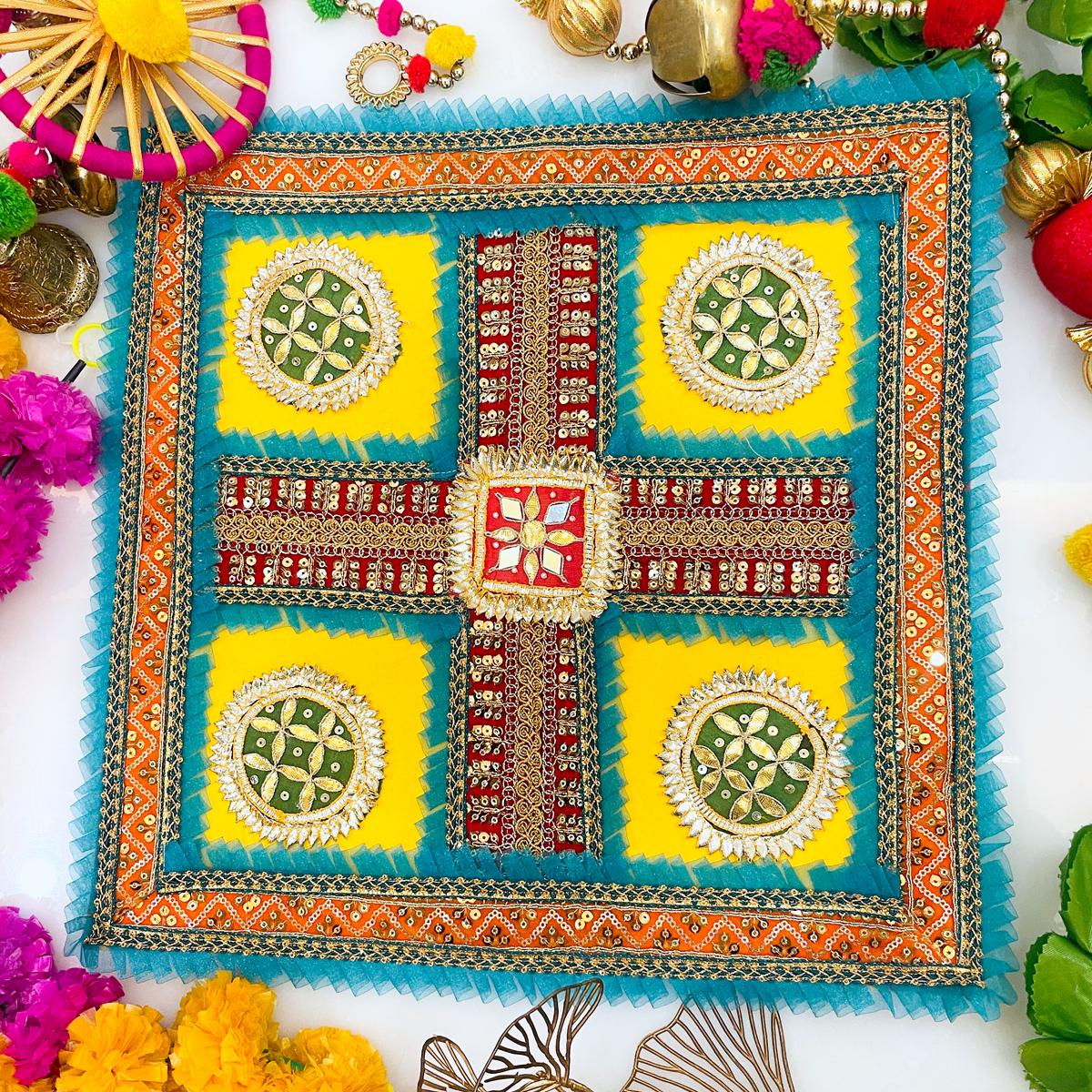 Divine Panchratna Cross Design Aasan