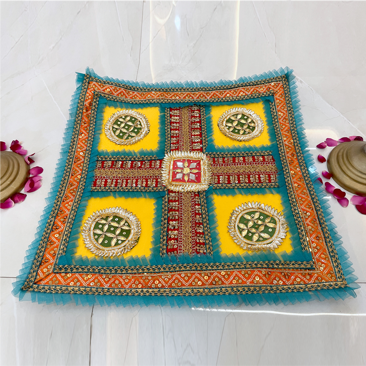 Divine Panchratna Cross Design Aasan