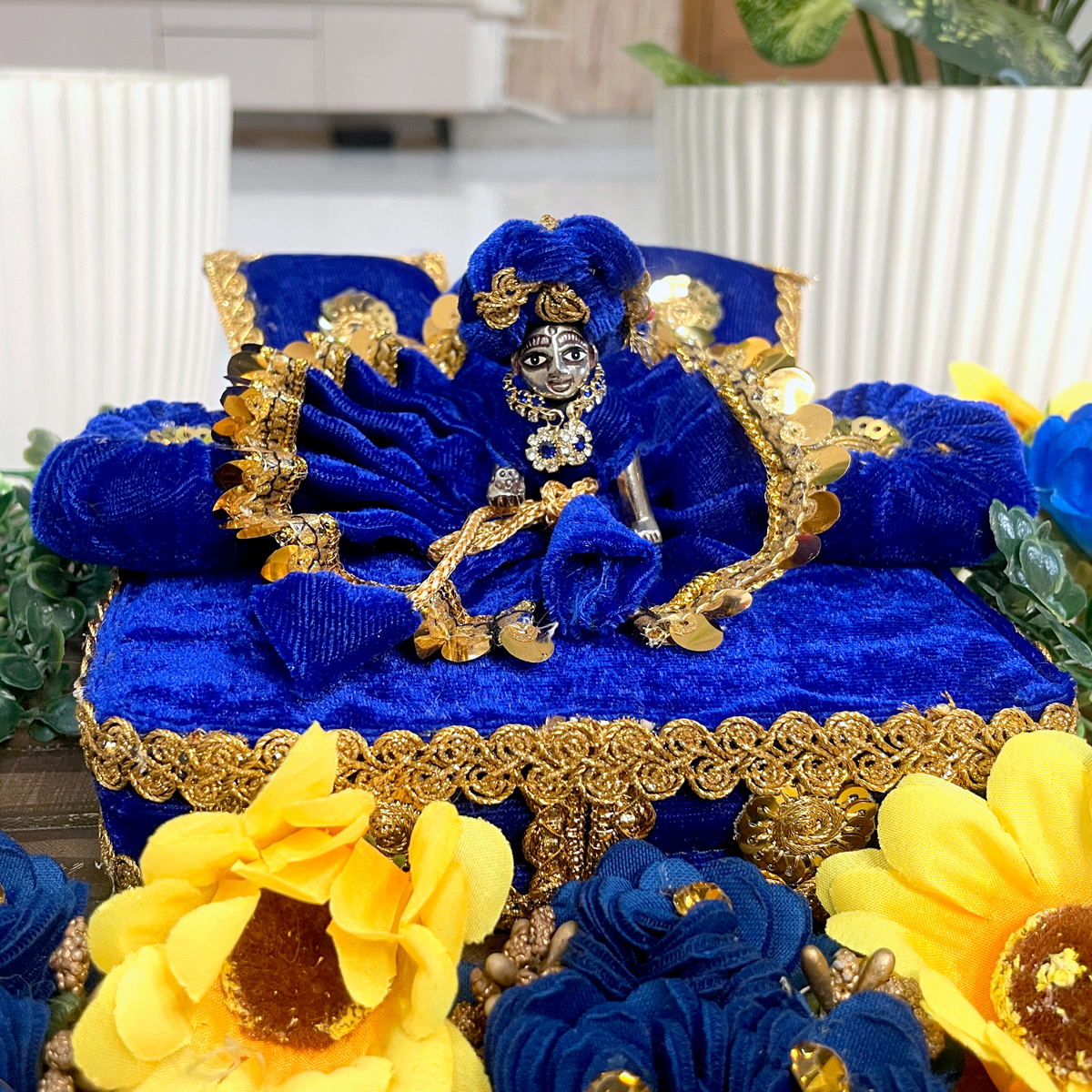 Majestic Krishna Shayan Singhasan with Matching Poshak