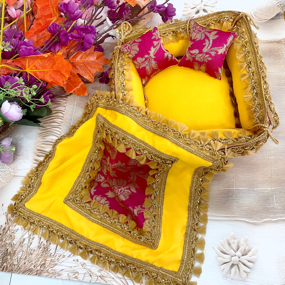 2-in-1 Luxury Reversible Thakurji Bed Singhasan