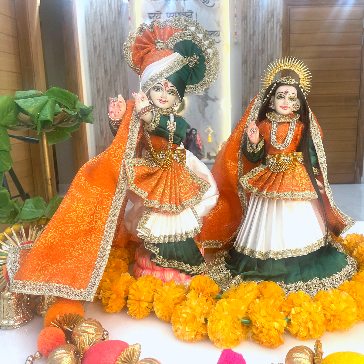 Vande Mataram Tricolor Shringar Poshak – Radha Krishna