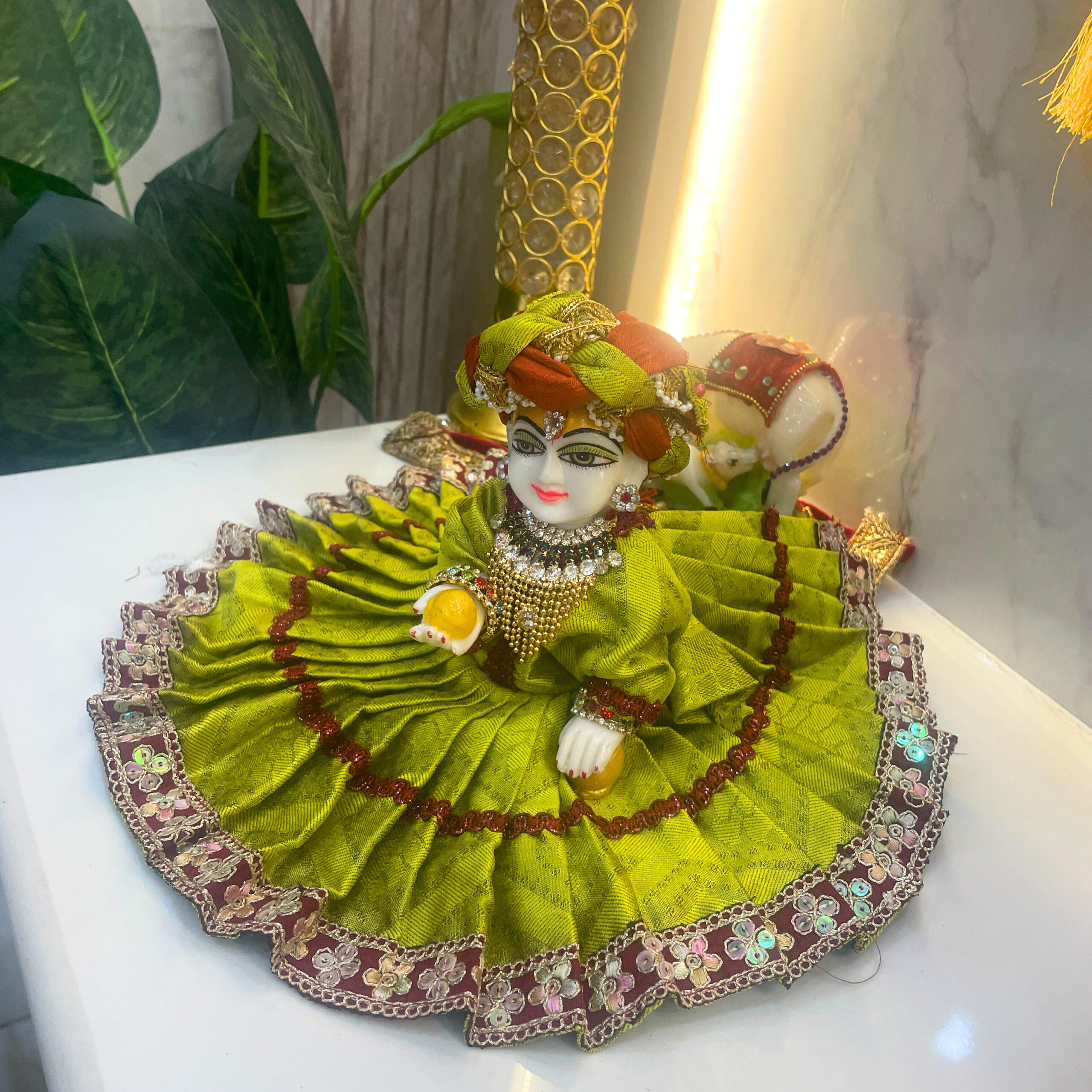 Harit Madhav Leela – Shringar of Divine Innocence (wholesale) - Image 2