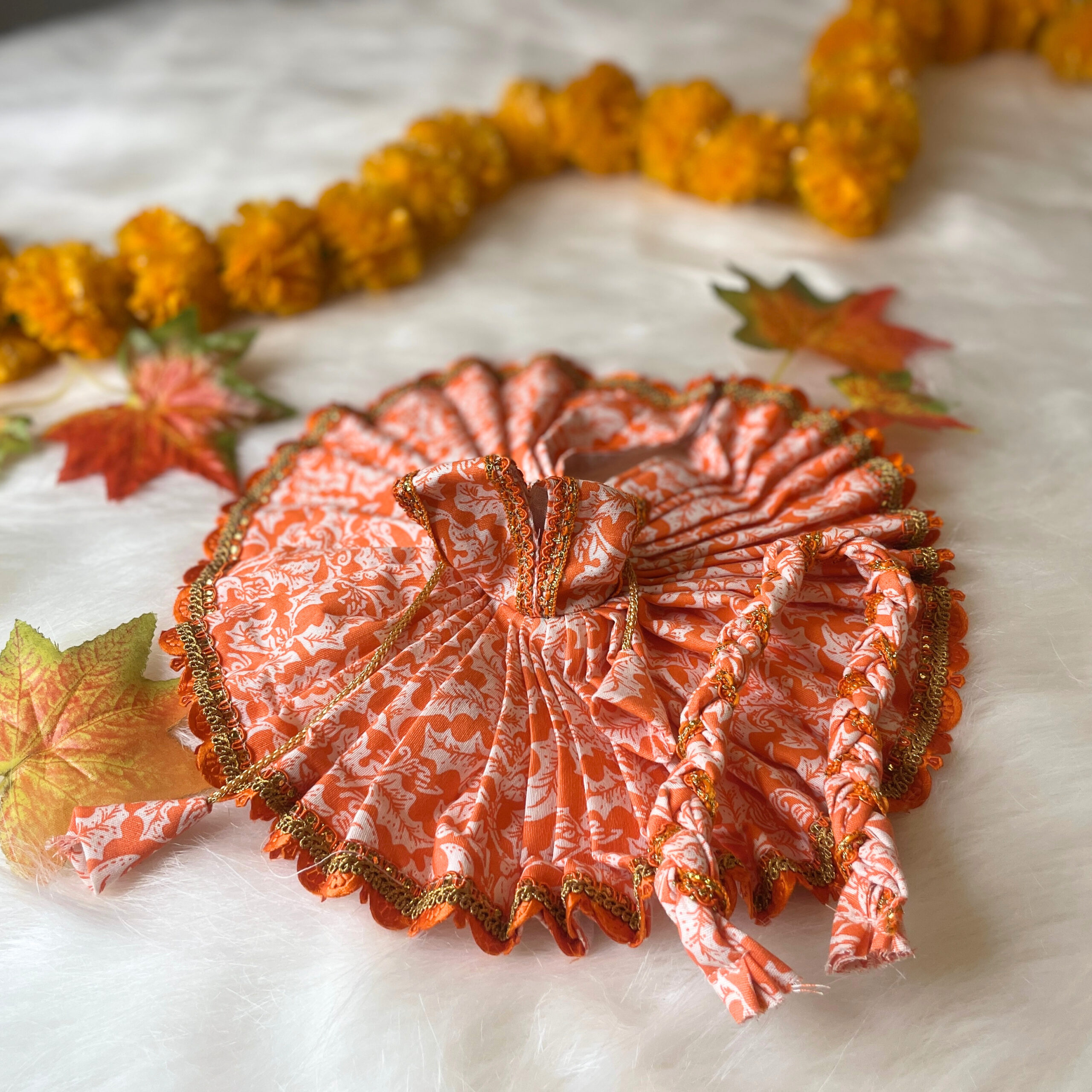 Autumn-Inspired Ladoo Gopal Poshak
