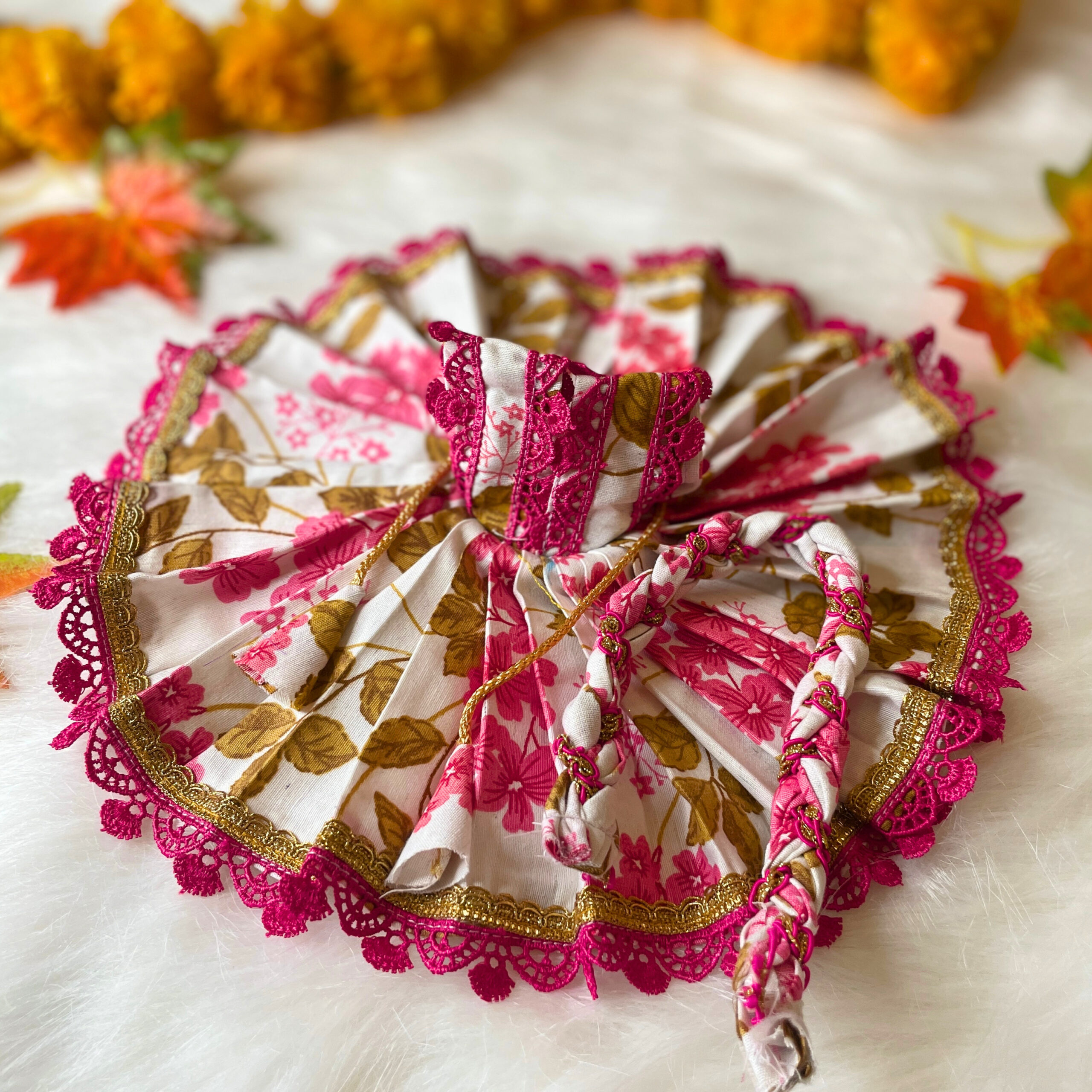 Prem Pushp Shringar Ladoo Gopal Poshak