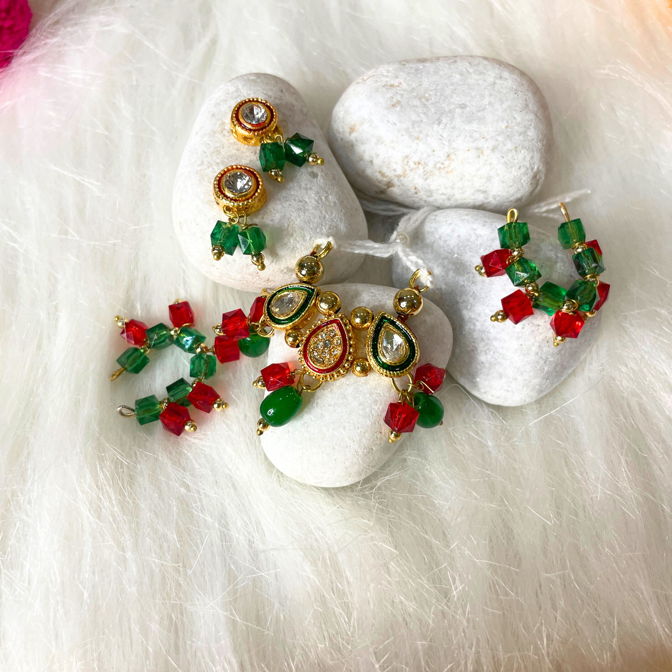 Shyam Sakhi Divine Shringar Set