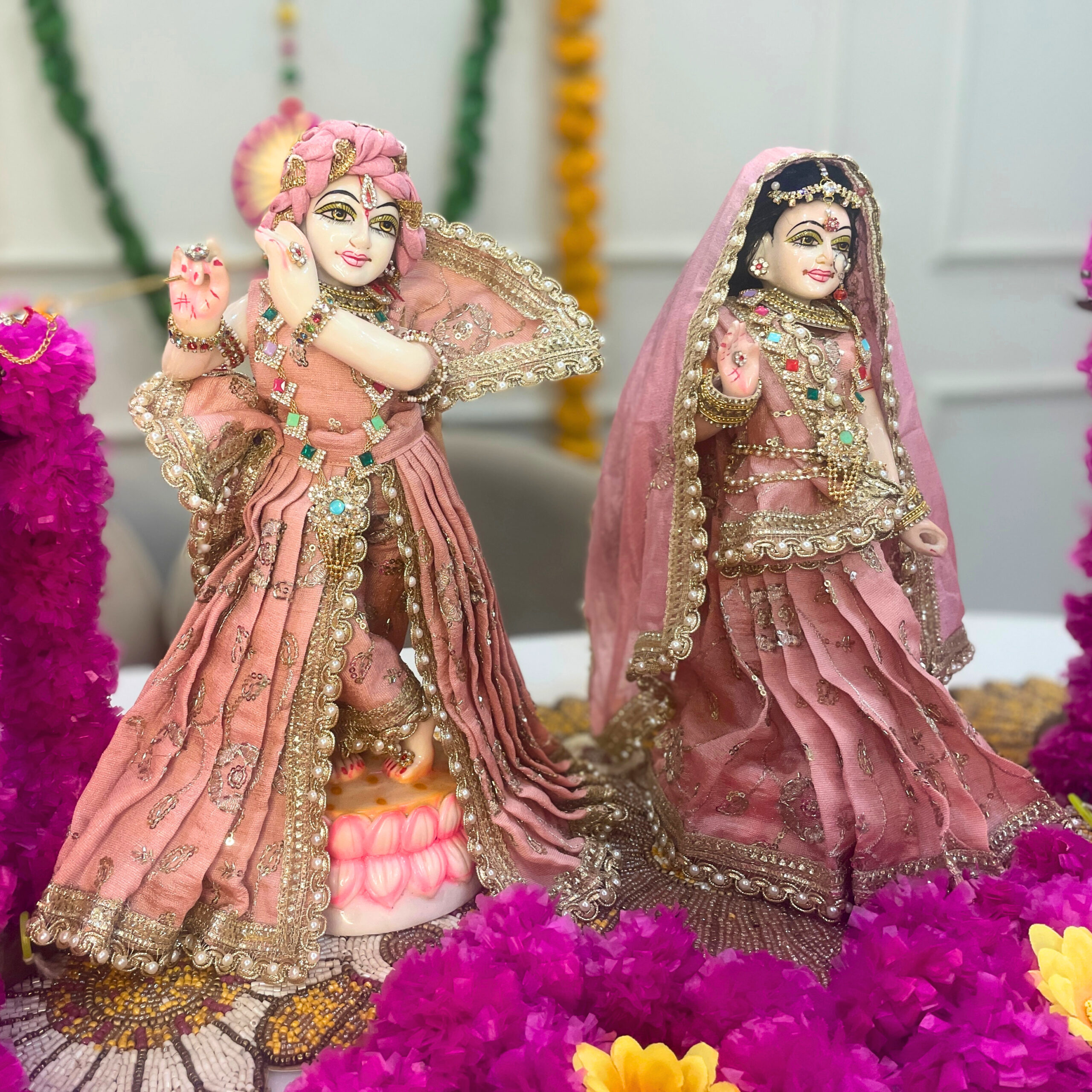 Prem Rang Shringar- Radha Krishna Poshak - Image 2