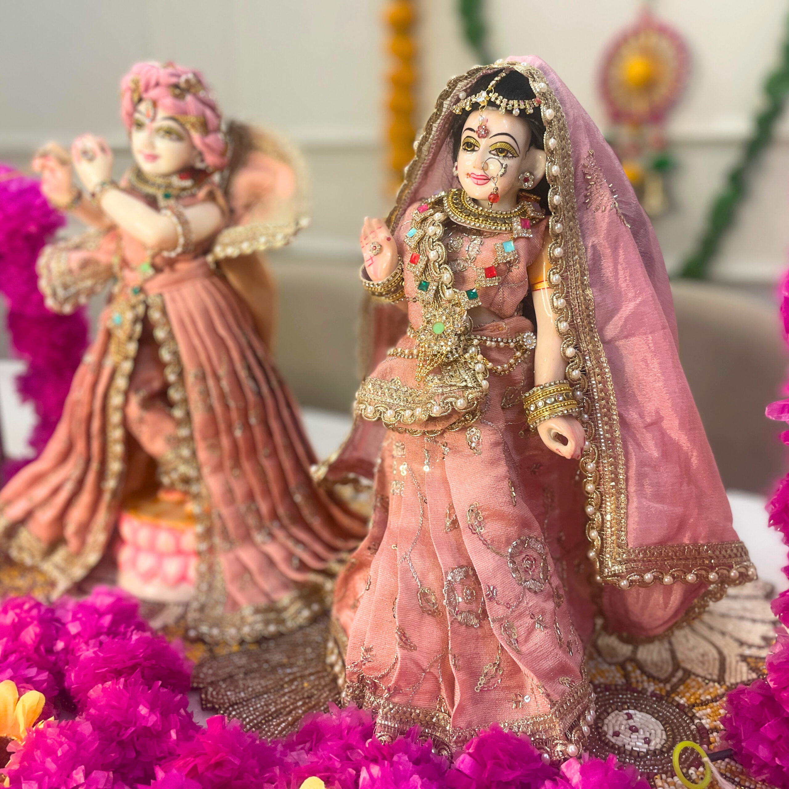 Prem Rang Shringar- Radha Krishna Poshak - Image 3