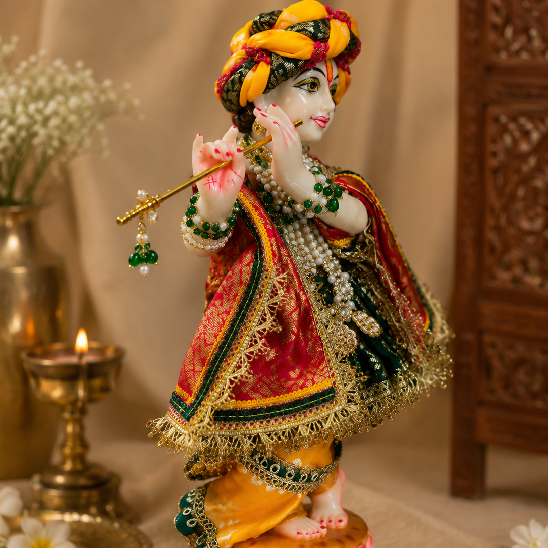 Vrindavan Rajsi Prem Radha Krishna Poshak - Image 4